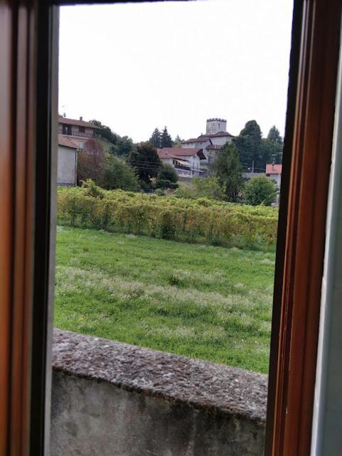 Borgo Antico Chalet Appartamenti Fara Novarese Esterno foto