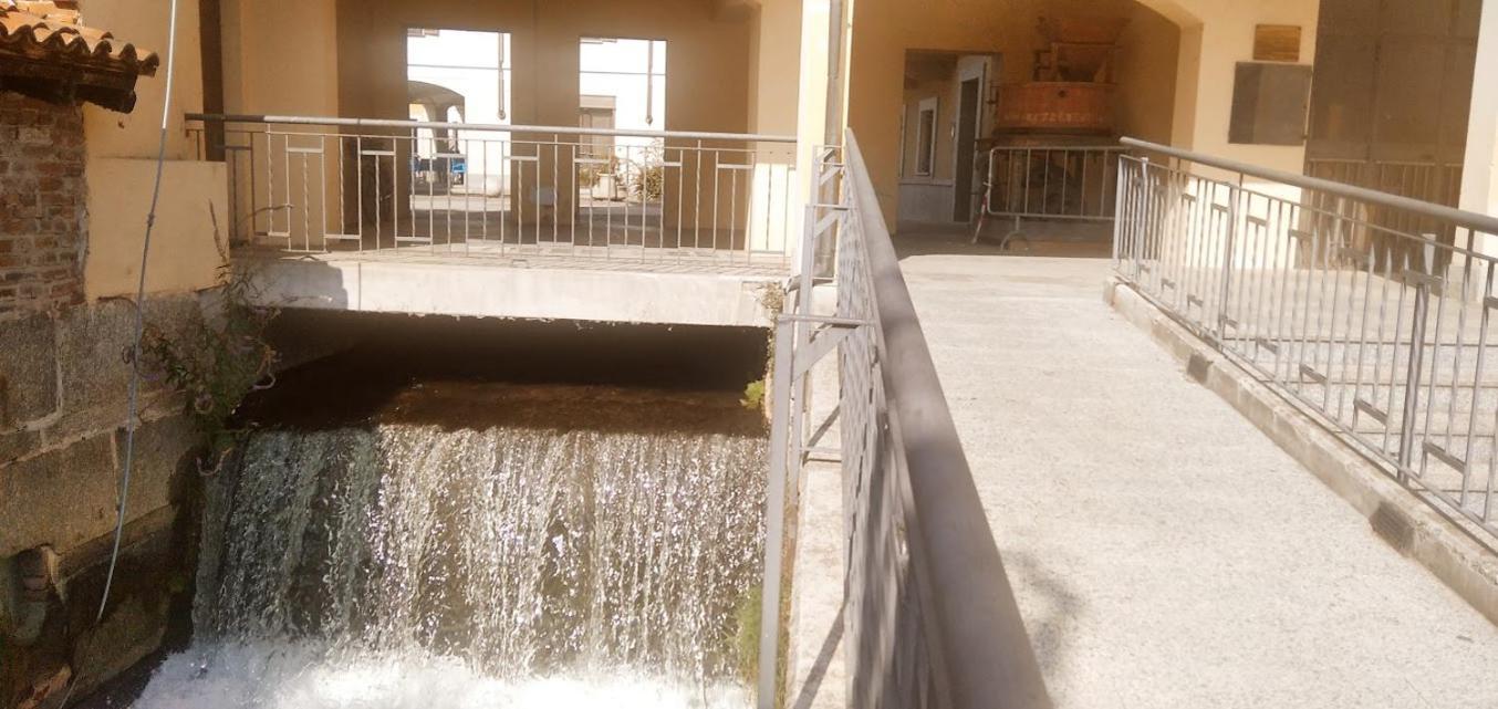 Borgo Antico Chalet Appartamenti Fara Novarese Esterno foto