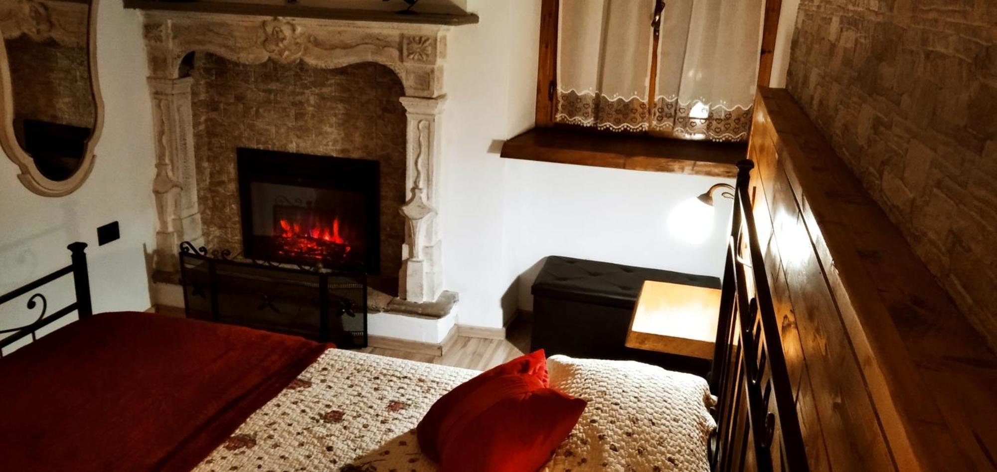 Borgo Antico Chalet Appartamenti Fara Novarese Esterno foto